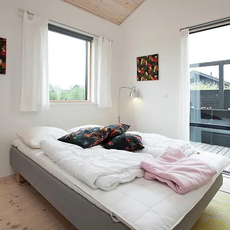 Two-bedroom Holiday In 4 別荘 スタイ